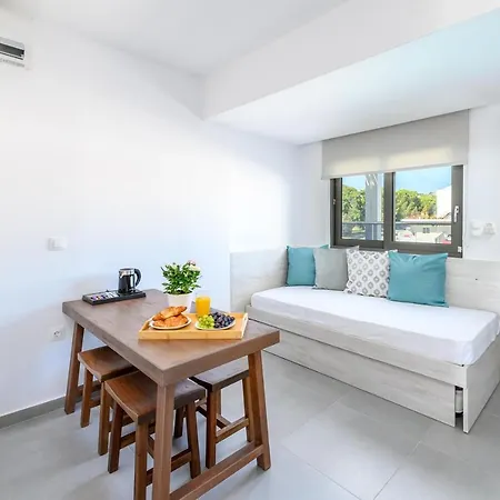Kellys Luxury Apartmanhotel Faliráki