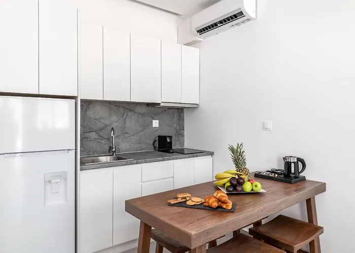 Kellys Luxury 4* פליראקי