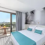 Kellys Luxury 4*